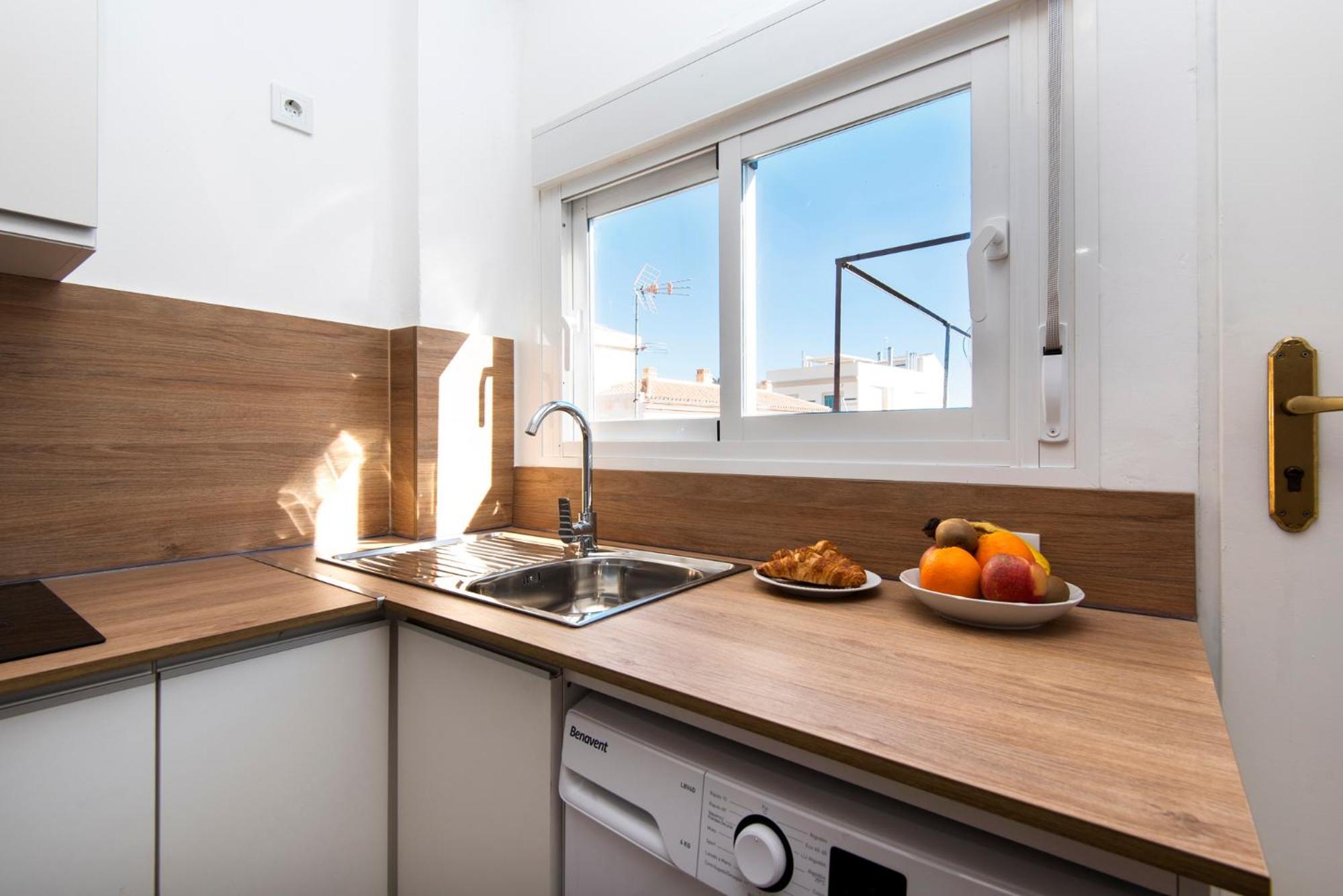 Apartment Malaga Tour Museums Constitucion Square Ngoại thất bức ảnh